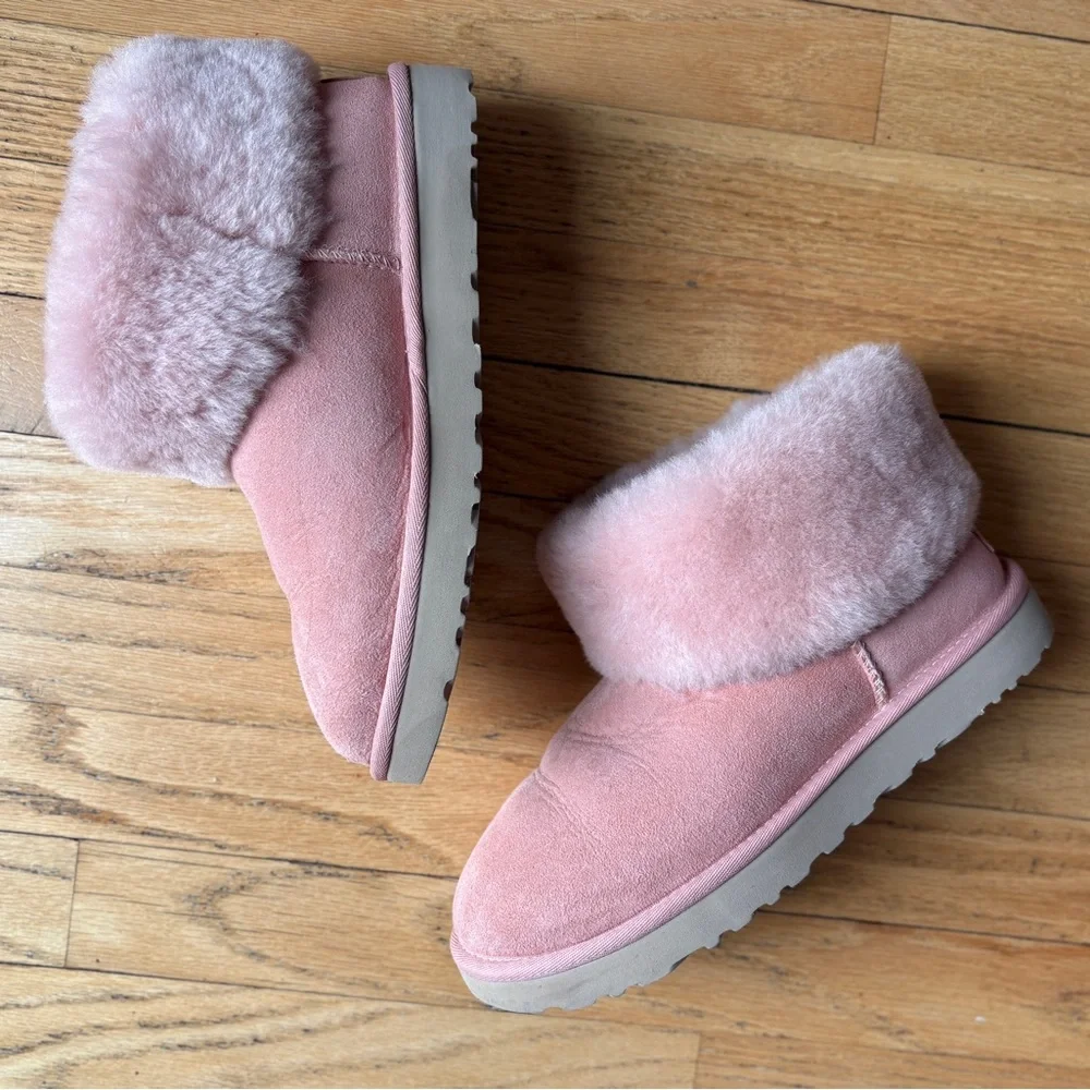 UGG Pink Fur-Lined Women's Boots - Picture 9 of 9